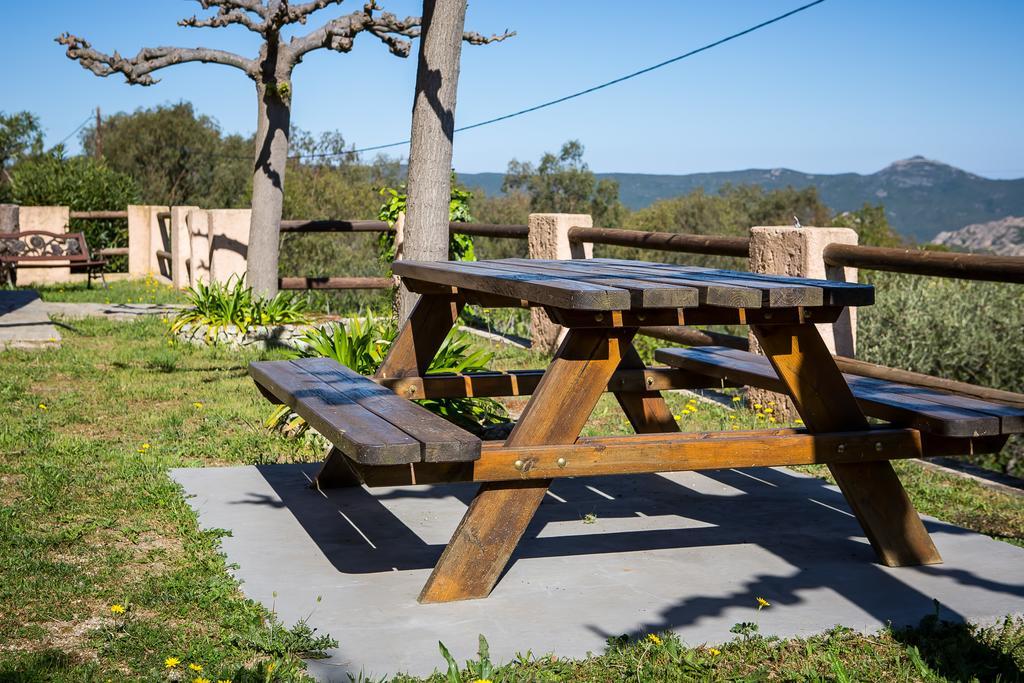Relais De Saleccia Hotel Casta Bagian luar foto