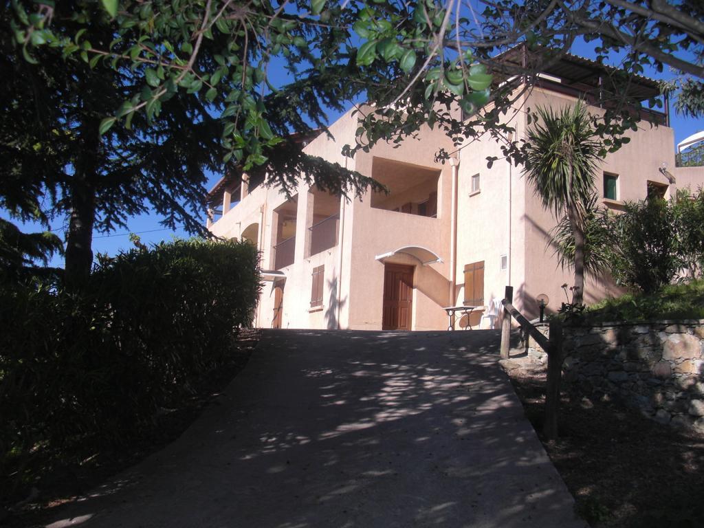 Relais De Saleccia Hotel Casta Bagian luar foto